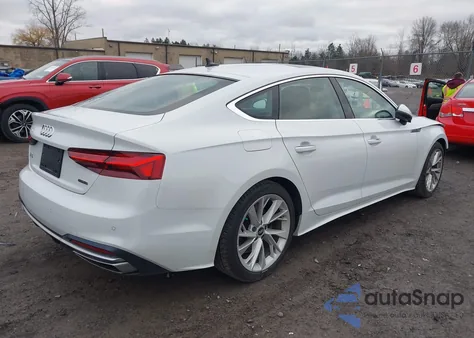 2021 Audi A5 Sportback Premium Plus 40 Tfsi Quattro S Tronic z USA, uszkodzony, nr VIN WAUCBCF57MA037930